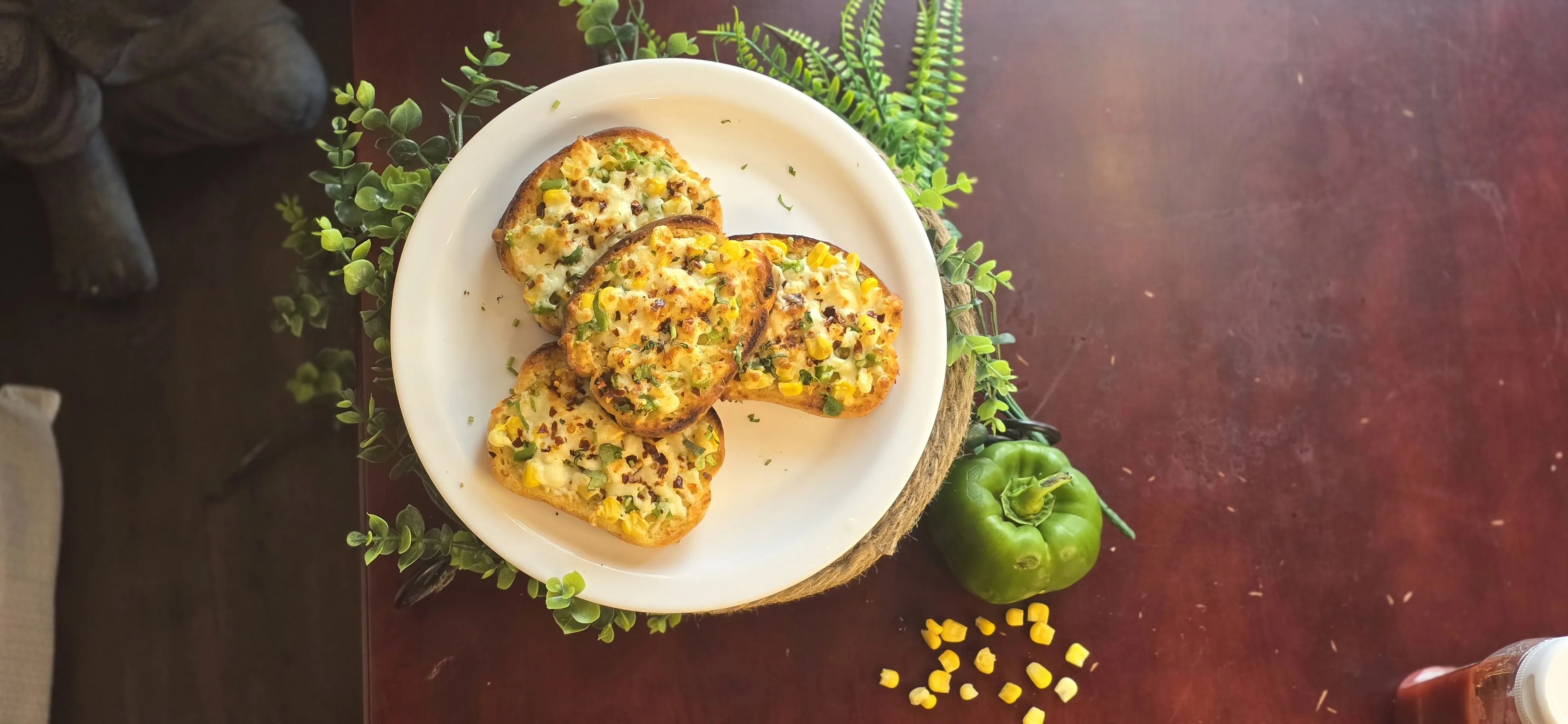 Veggie Garlic Bread